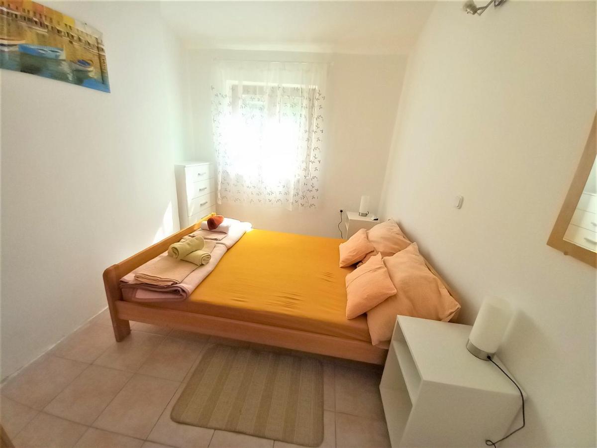 Apartments Olea Baška Exteriör bild